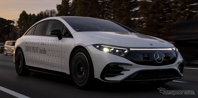 メルセデスベンツの自動運転「ドライブ・パイロット」を搭載した EQS