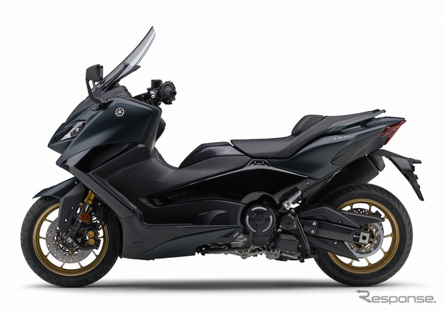 ヤマハ TMAX560 TECH MAX ABS(マットダークグリーン)