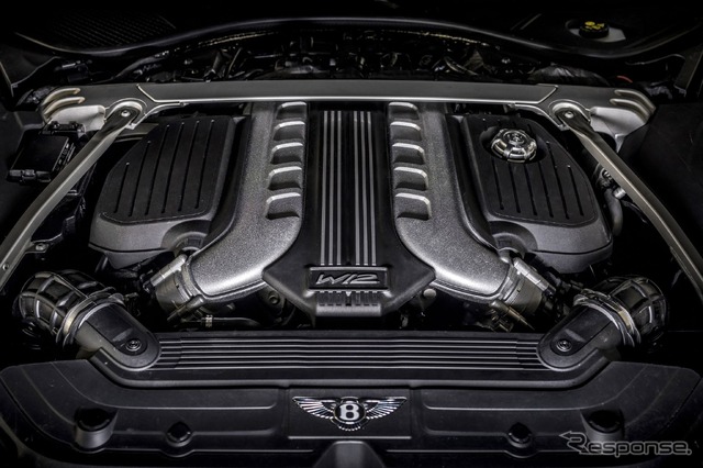 ベントレーのW12気筒ガソリンエンジン