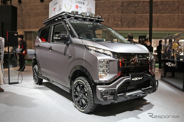 三菱自動車 ekクロスev