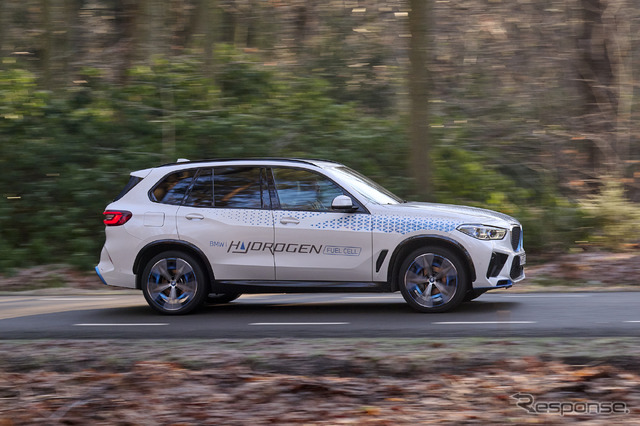 BMWの燃料電池車『iX5 HYDROGEN』