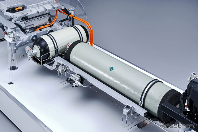 BMWの燃料電池車『iX5 HYDROGEN』の水素タンク
