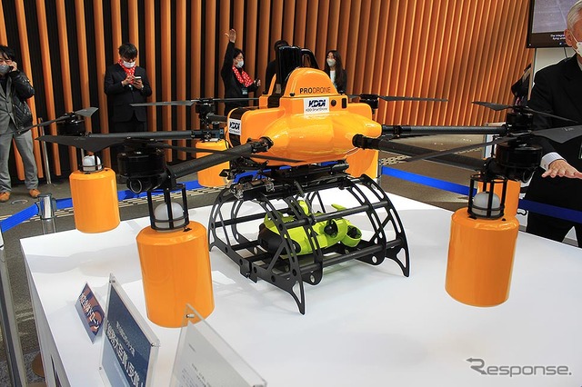 KDDIスマートドローンの世界初水空合体ドローン実機(「City-Tech.Tokyo」東京国際フォーラム 2月27・28日開催)