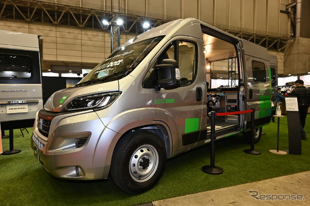 (参考画像)ジャパンキャンピングカーショー2023に出店された「アソボット」