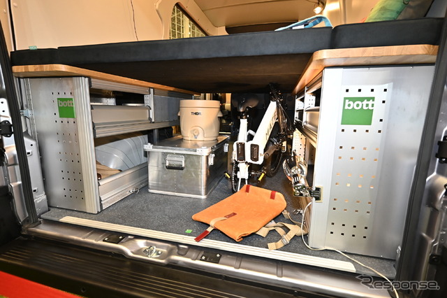 (参考画像)ジャパンキャンピングカーショー2023に出店された「アソボット」