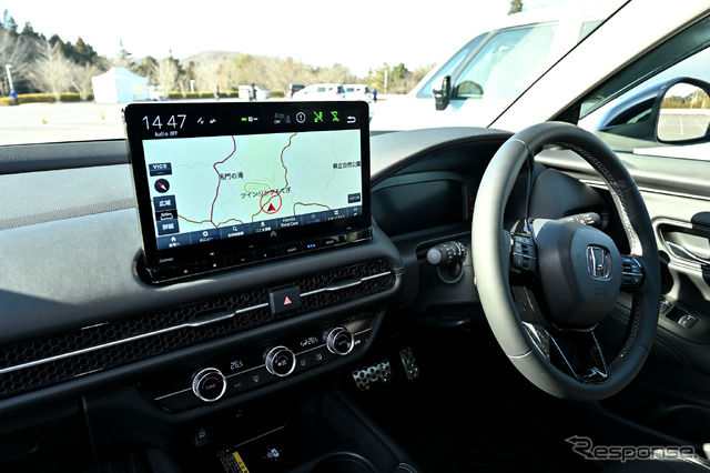 「11.4インチ Honda CONNECTナビ」を装着したホンダ ZR-V