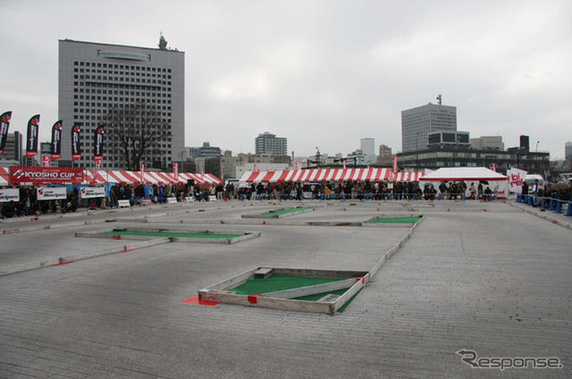 KYOSHO CUP…プレス対抗戦に本山哲選手がサプライズ参戦!