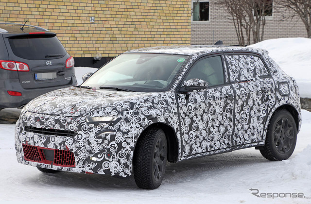 フィアット 600X（仮）プロトタイプ（スクープ写真）