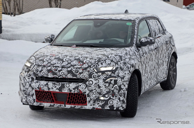 フィアット 600X（仮）プロトタイプ（スクープ写真）