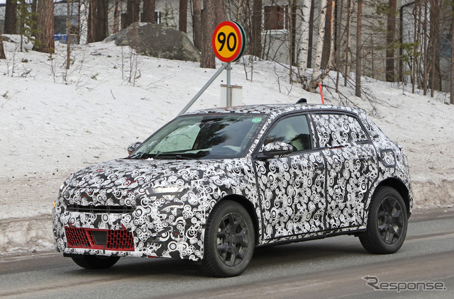 フィアット 600X（仮）プロトタイプ（スクープ写真）