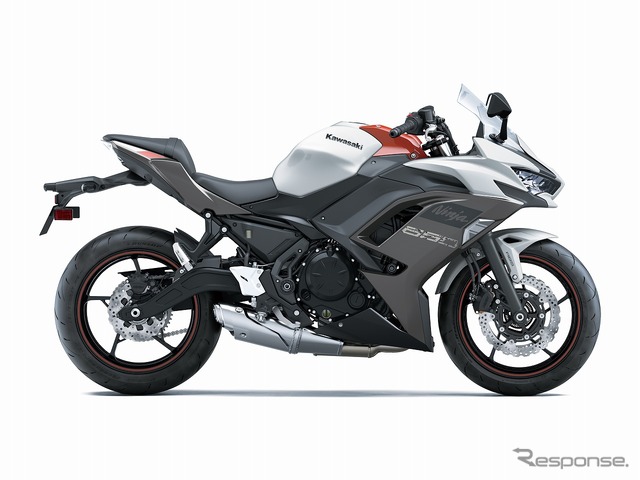 カワサキ Ninja 650