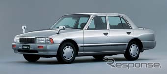 日産、タクシー仕様車で「優-低排出ガス」認定取得