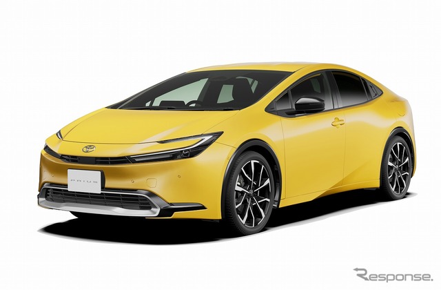 トヨタ・プリウスZ(PHEV・2WD)(マスタード)<オプション装着車>
