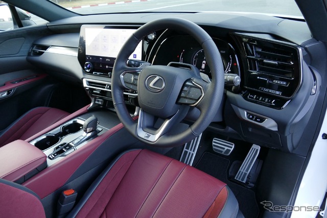 レクサスRX500h F SPORT Performance