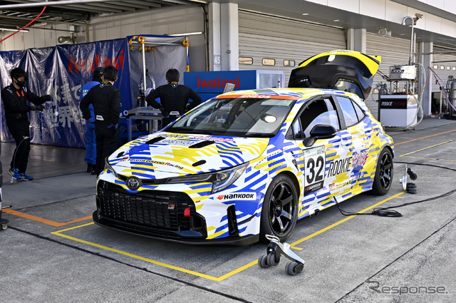 スーパー耐久公式テストの様子
