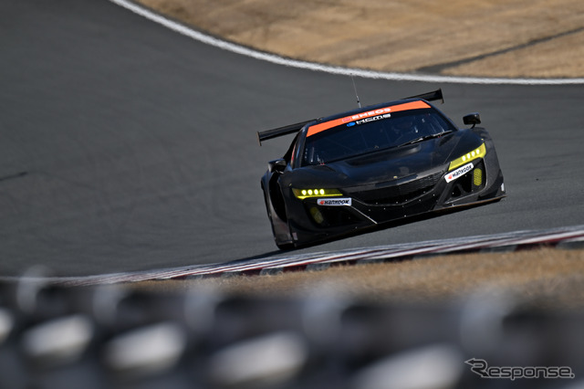 スーパー耐久公式テストの様子