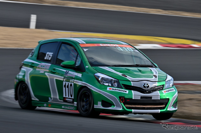 スーパー耐久公式テストの様子