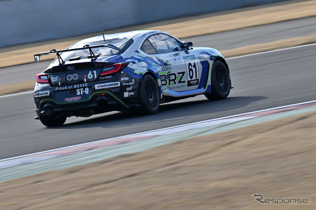 スーパー耐久公式テストの様子