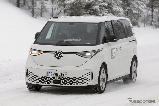 VW ID.BUZZ ロングホイールベースのプロトタイプ(スクープ写真)