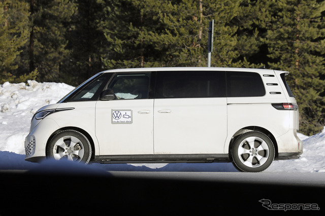 VW ID.BUZZ ロングホイールベースのプロトタイプ(スクープ写真)