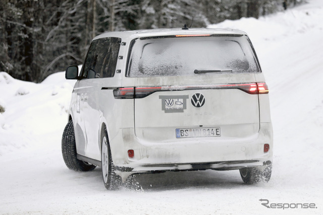 VW ID.BUZZ ロングホイールベースのプロトタイプ(スクープ写真)