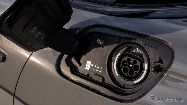 プジョー 508 改良新型のPHEV