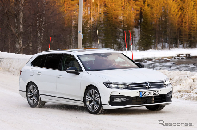 VW パサート ヴァリアント 次期型プロトタイプ(スクープ写真)