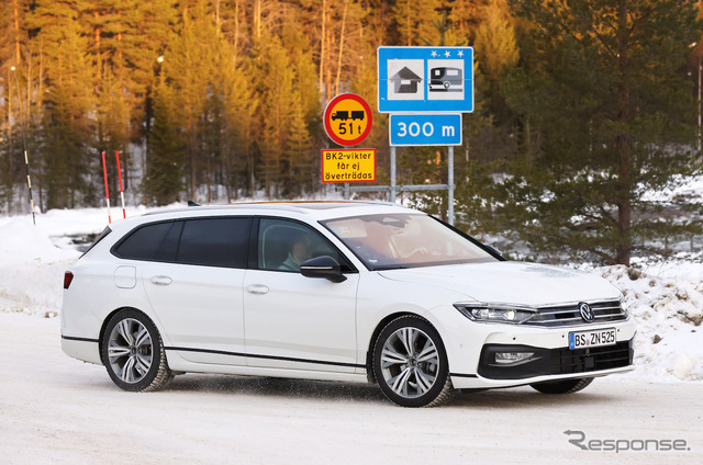 VW パサート ヴァリアント 次期型プロトタイプ(スクープ写真)