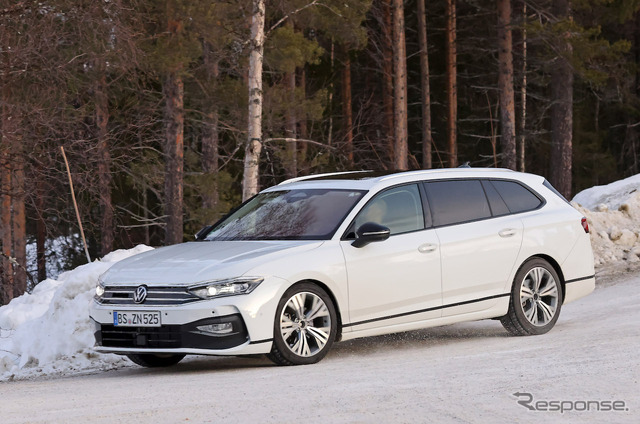 VW パサート ヴァリアント 次期型プロトタイプ(スクープ写真)