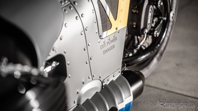 BMW R18 IRON ANNIE