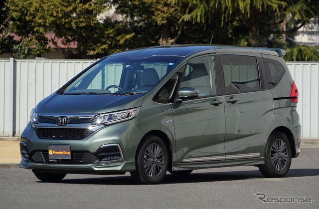 ホンダ フリード＋ 純正アクセサリー装着車