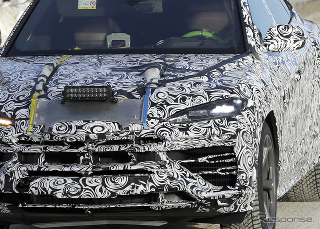 ランボルギーニ ウルスPHEV プロトタイプ(スクープ写真)