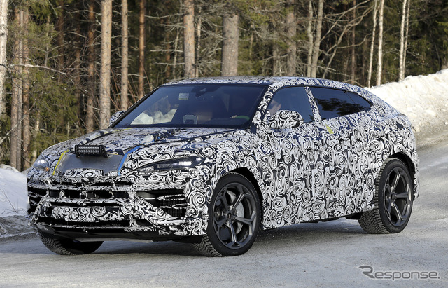 ランボルギーニ ウルスPHEV プロトタイプ(スクープ写真)