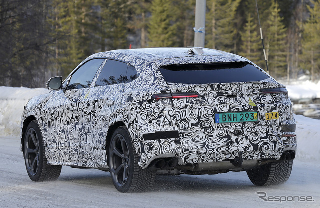 ランボルギーニ ウルスPHEV プロトタイプ(スクープ写真)