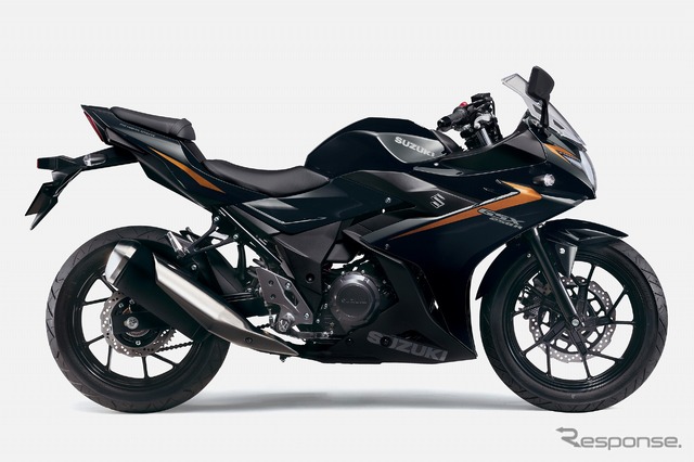 スズキ GSX250R(ブラック)