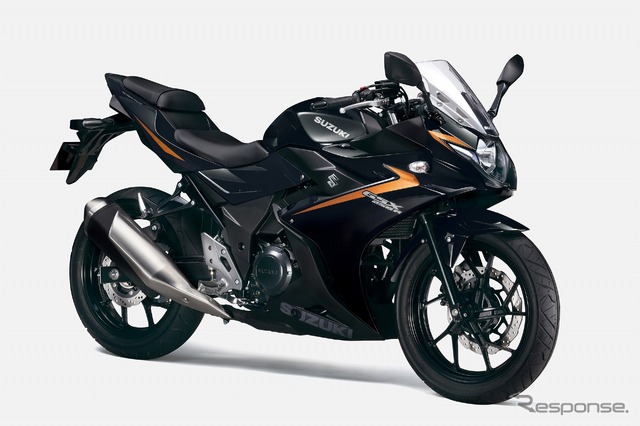 スズキ GSX250R(ブラック)