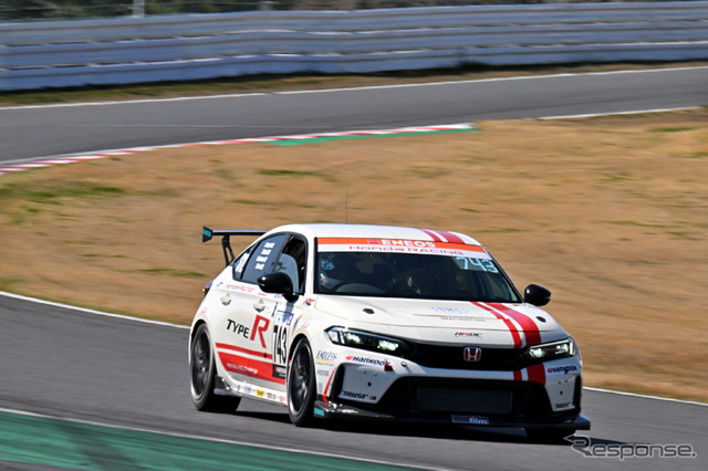 No. 743 Honda R&D ChallengeチームのシビックタイプR