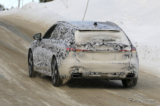 アウディ A4アバント 改め「A5アバント」(仮)プロトタイプ(スクープ写真)