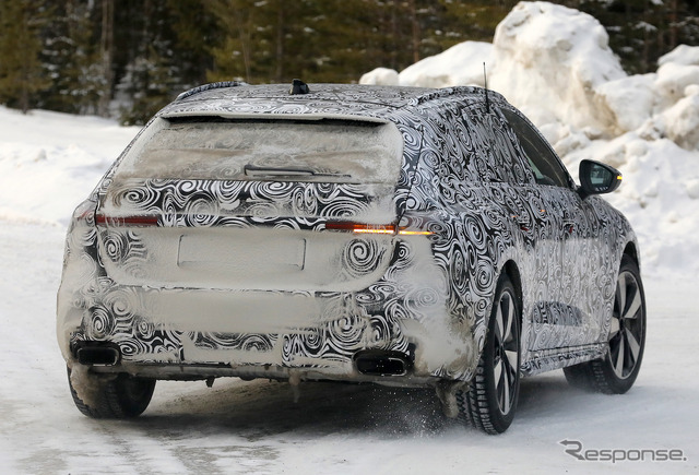 アウディ A4アバント 改め「A5アバント」(仮)プロトタイプ(スクープ写真)
