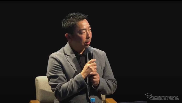 モデレータを努めたモータージャーナリストの石井昌道氏