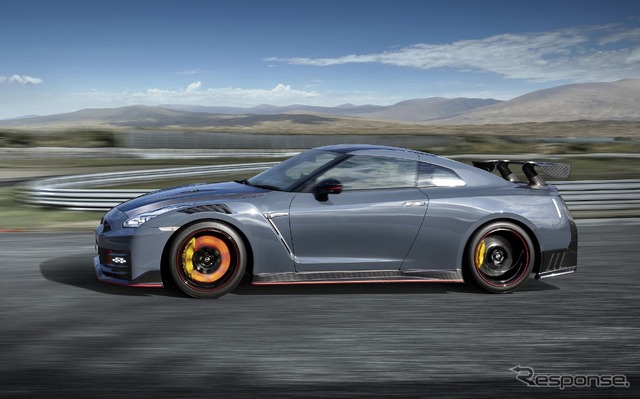 日産 GT-R(駆動システムイメージ)
