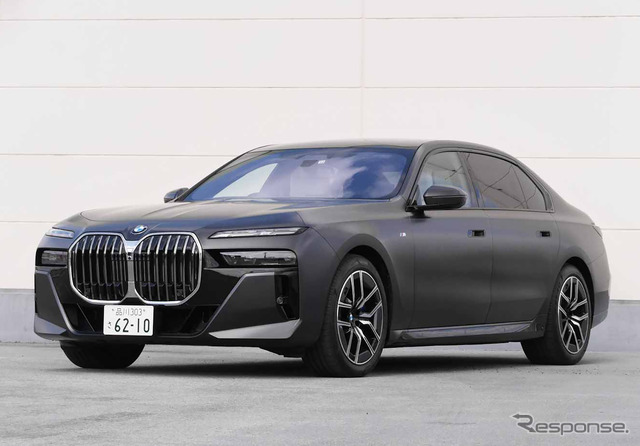 BMW 7シリーズ（740i Mスポーツ）