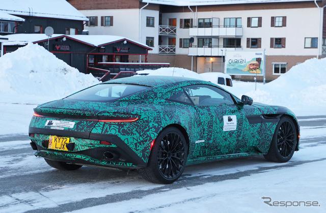 アストンマーティン DB11 後継モデルのプロトタイプ(スクープ写真)