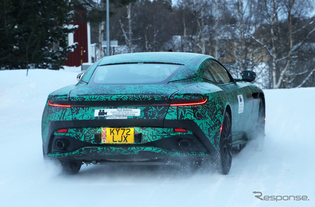 アストンマーティン DB11 後継モデルのプロトタイプ(スクープ写真)