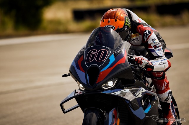 BMW M1000RR コンペティションモデル