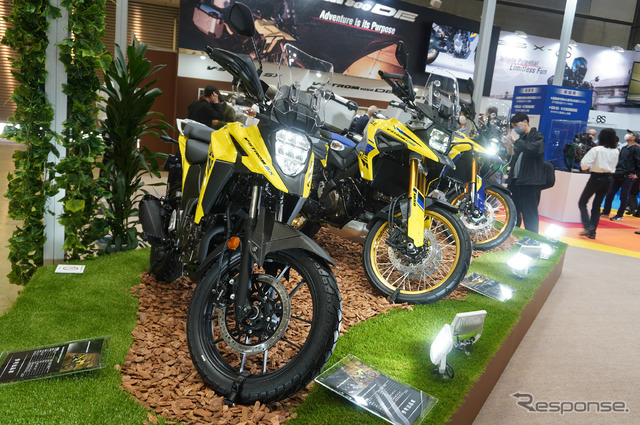 スズキ Vストロームシリーズ(東京モーターサイクルショー2023)