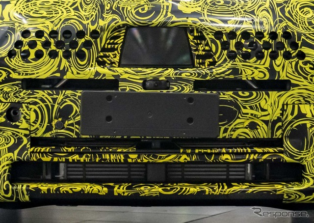 MINI カントリーマン(クロスオーバー)次期型のEVプロトタイプ