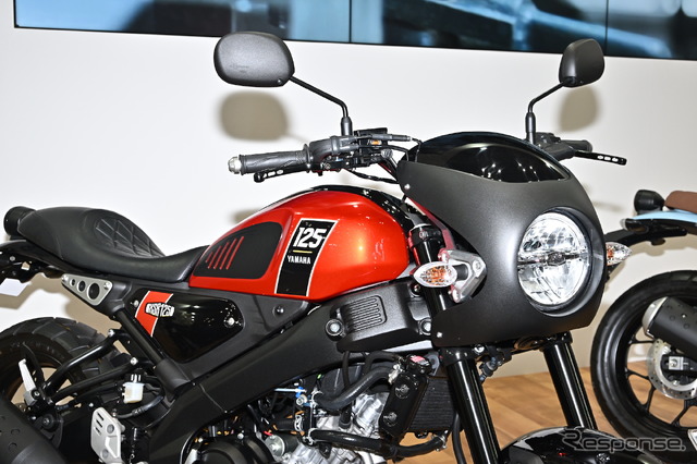 ヤマハ XSR125 アクセサリーパーツ装着車(東京モーターサイクルショー2023)