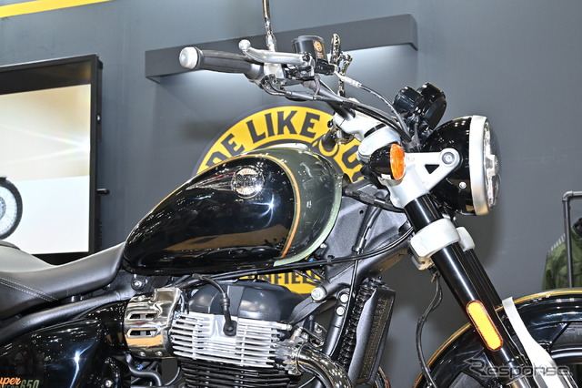 ロイヤルエンフィールド スーパーメテオ650(東京モーターサイクルショー2023)