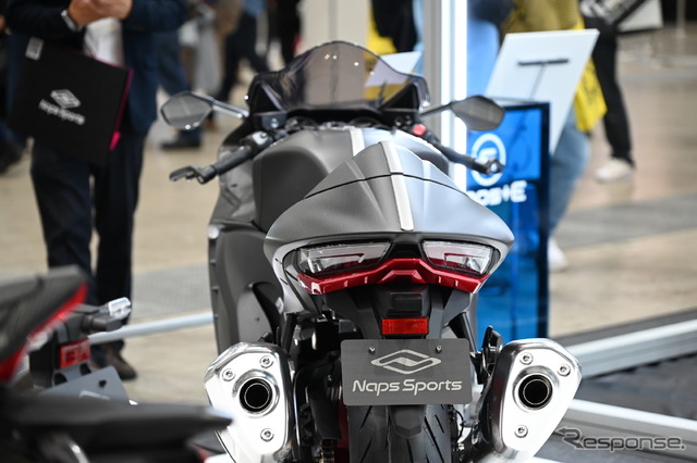 NSMP-01 フルドライカーボンボディ KIT SUZUKI Hayabusa 2021-MODEL(東京モーターサイクルショー2023)